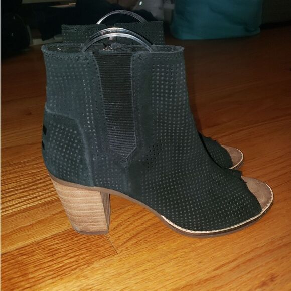 Toms Black Leather Peeptoe Heels - Picture 1 of 7